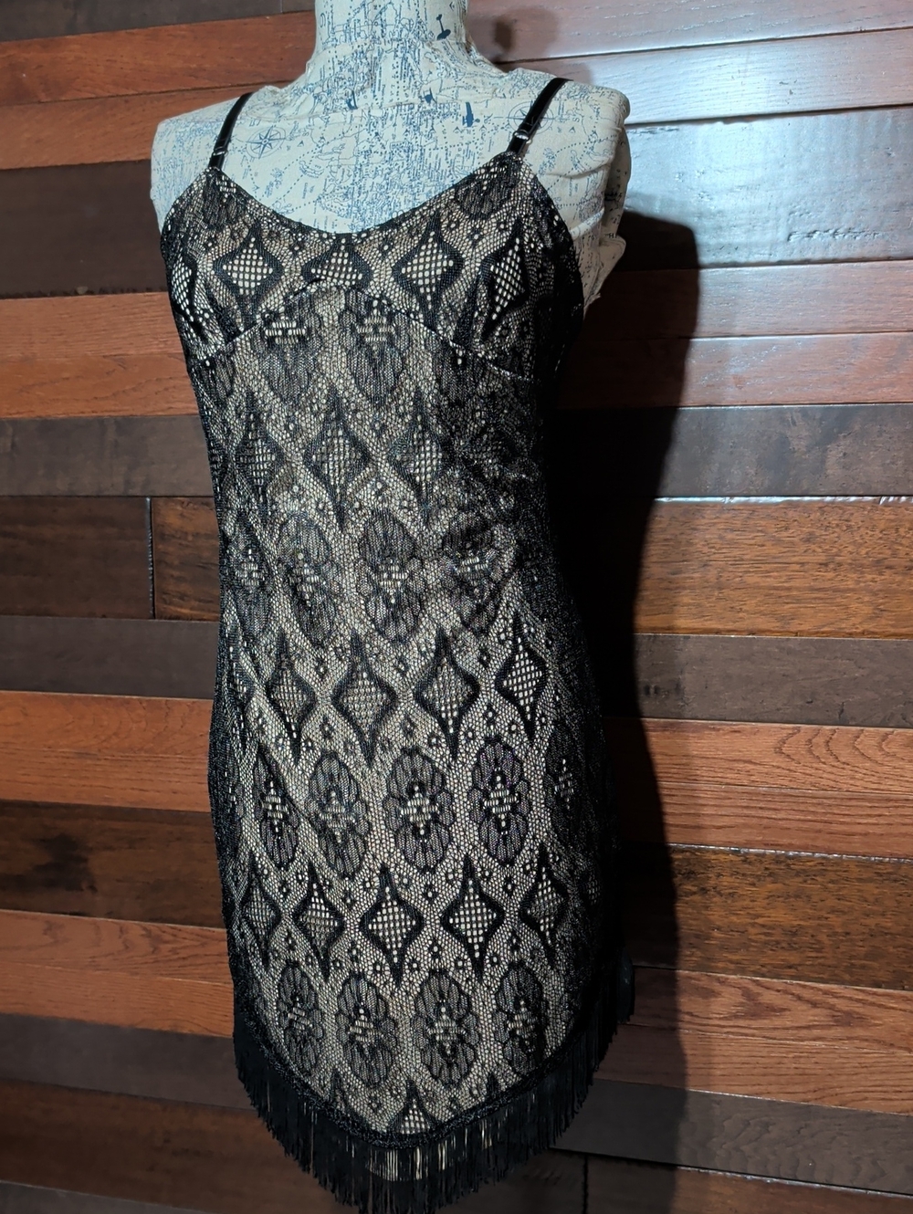 Y2K Chesley Black Lace Slip with Nude Underlay - Picture 5 of 10